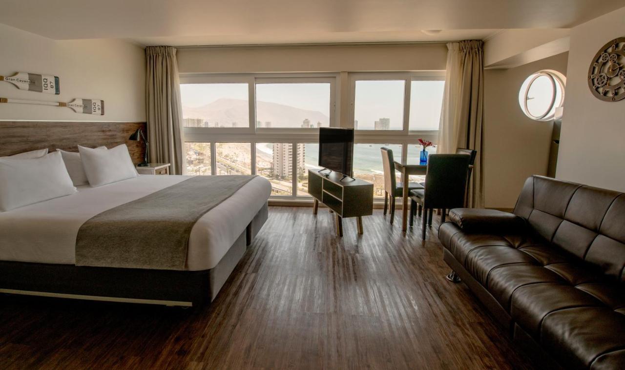 Gran Cavancha & 3* Iquique